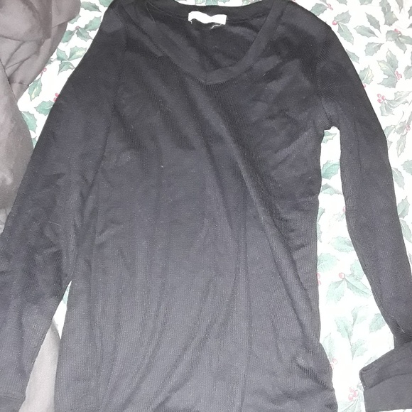 Size medium lot in women - Picture 2 of 8